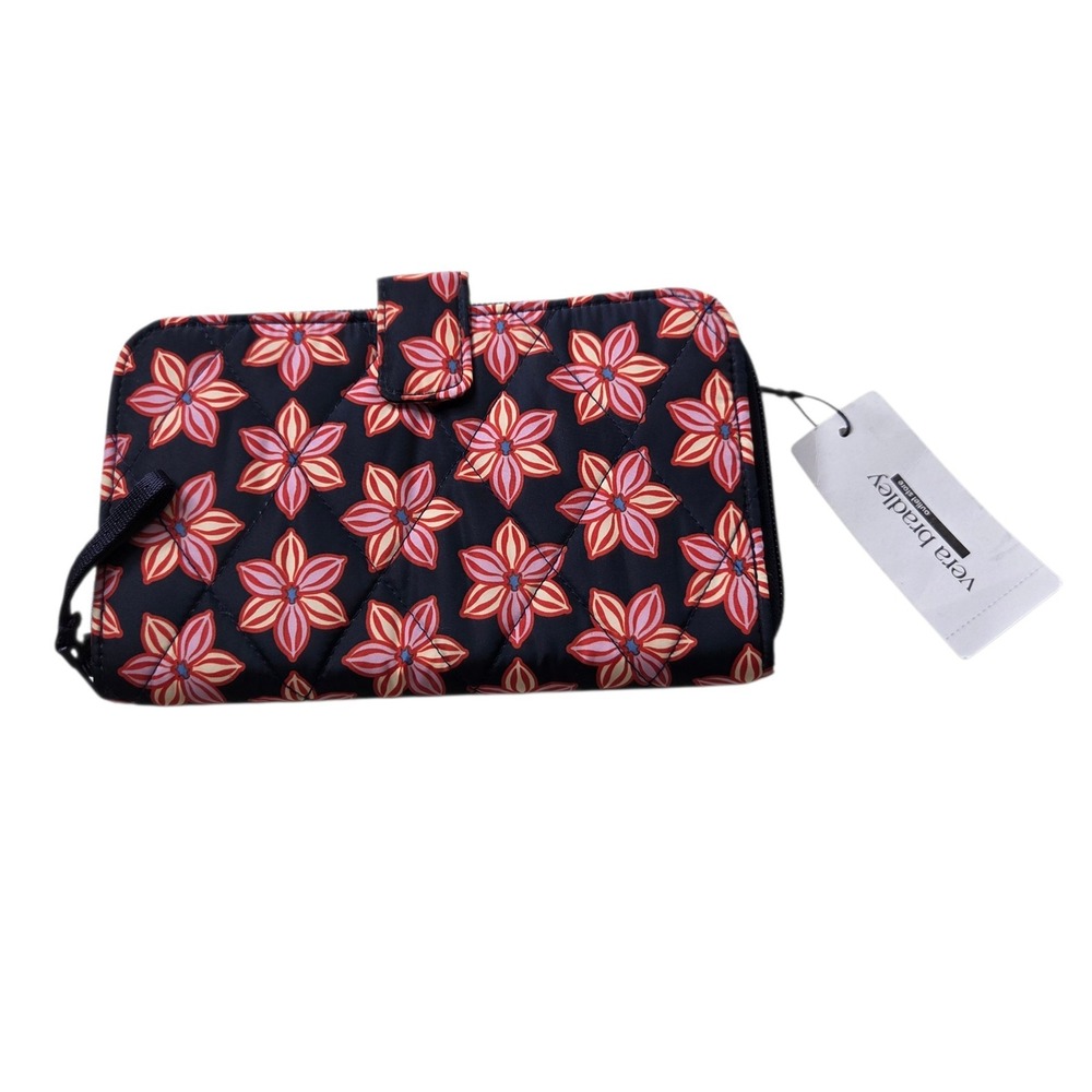 NEW Vera Bradley Womens Navy Floral Quilted Essential Tab Wallet Floral Burst